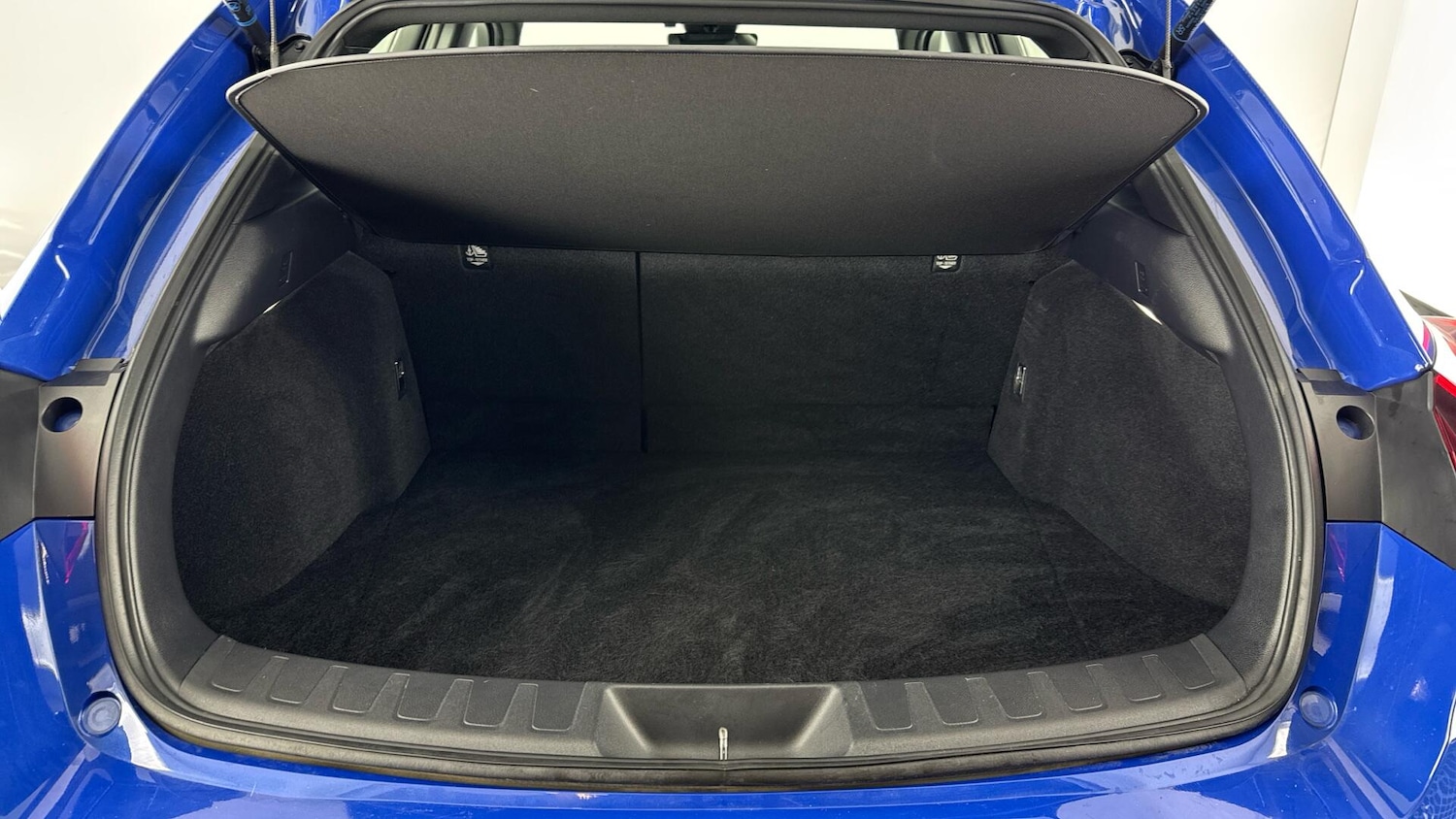 Used Lexus UX 2024 for sale - 77440529: Photo 15