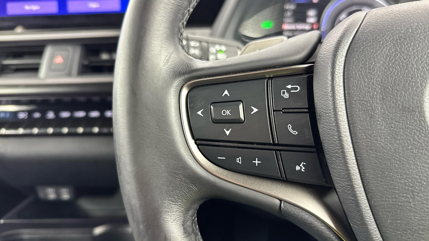 Used Lexus UX 2024 for sale - 77440529: Photo 20