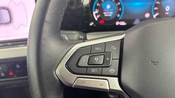 Used Volkswagen Golf 2024 for sale - 76040379: Photo 55
