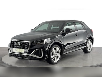 Audi - Q2