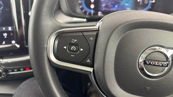 Used Volvo XC60 2021 for sale - 75583122: Photo 20