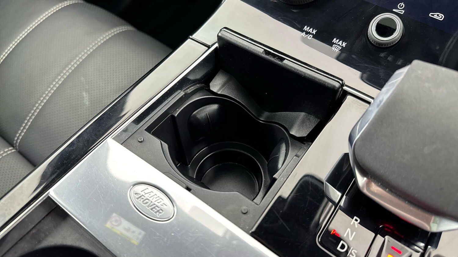 Used Land Rover Range Rover Velar 2023 for sale - 78047497: Photo 25