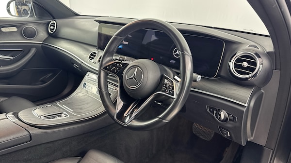 Used Mercedes-Benz E-Class 2023 for sale - 76207618: Photo 10