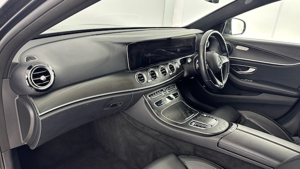 Used Mercedes-Benz E-Class 2023 for sale - 76207618: Photo 9