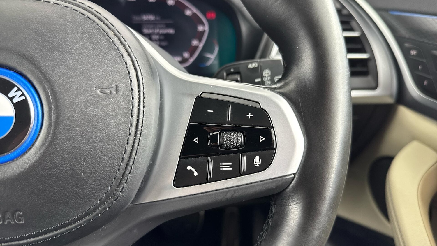 Used BMW iX3 2022 for sale - 77496402: Photo 19