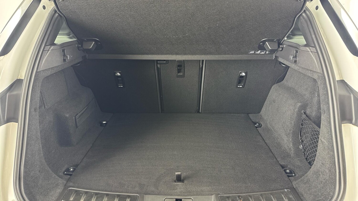 Used Land Rover Range Rover Evoque 2023 for sale - 78157647: Photo 15