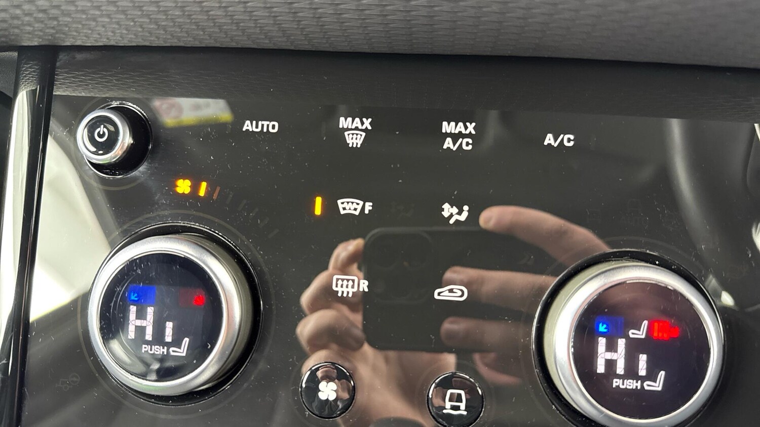 Used Land Rover Range Rover Evoque 2023 for sale - 78157647: Photo 33