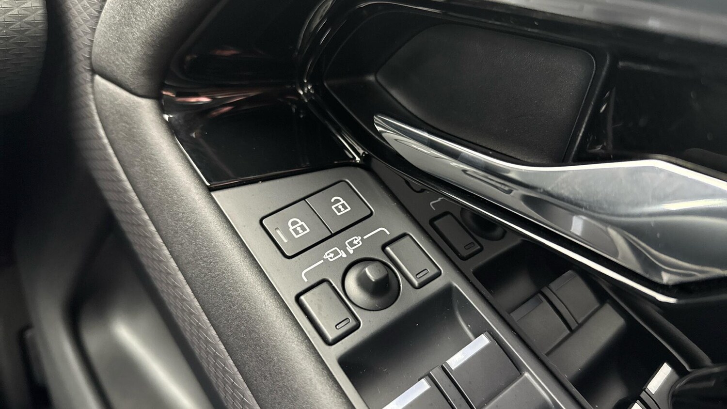 Used Land Rover Range Rover Evoque 2023 for sale - 78157647: Photo 38