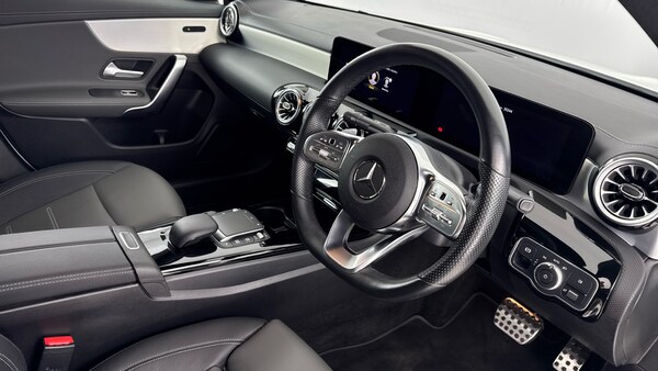 Used Mercedes-Benz CLA 2022 for sale - 76252523: Photo 44