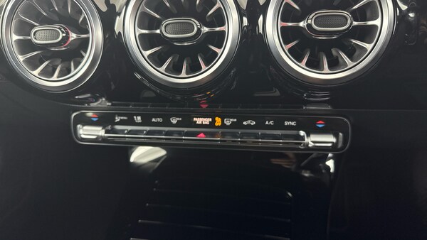Used Mercedes-Benz CLA 2022 for sale - 76252523: Photo 53