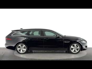 Used Jaguar XF 2018 for sale - 75356939: Photo