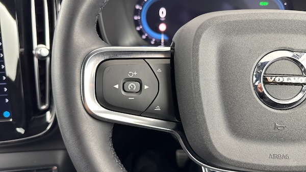 Used Volvo XC40 2021 for sale - 75133765: Photo 22