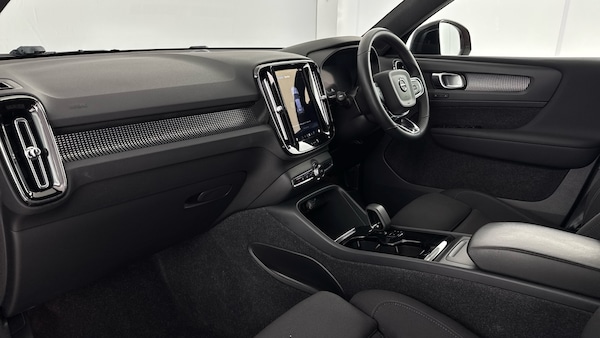 Used Volvo XC40 2021 for sale - 75133765: Photo 44