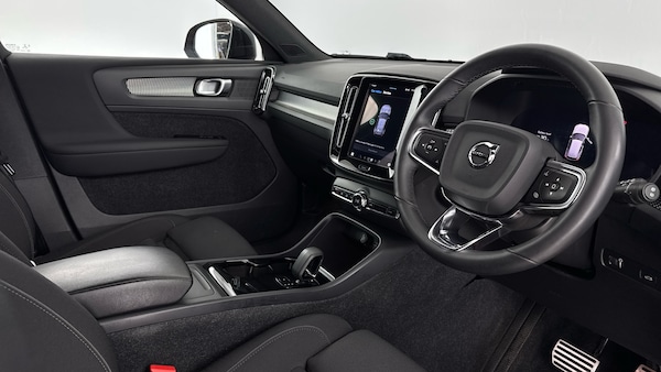 Used Volvo XC40 2021 for sale - 75133765: Photo 45