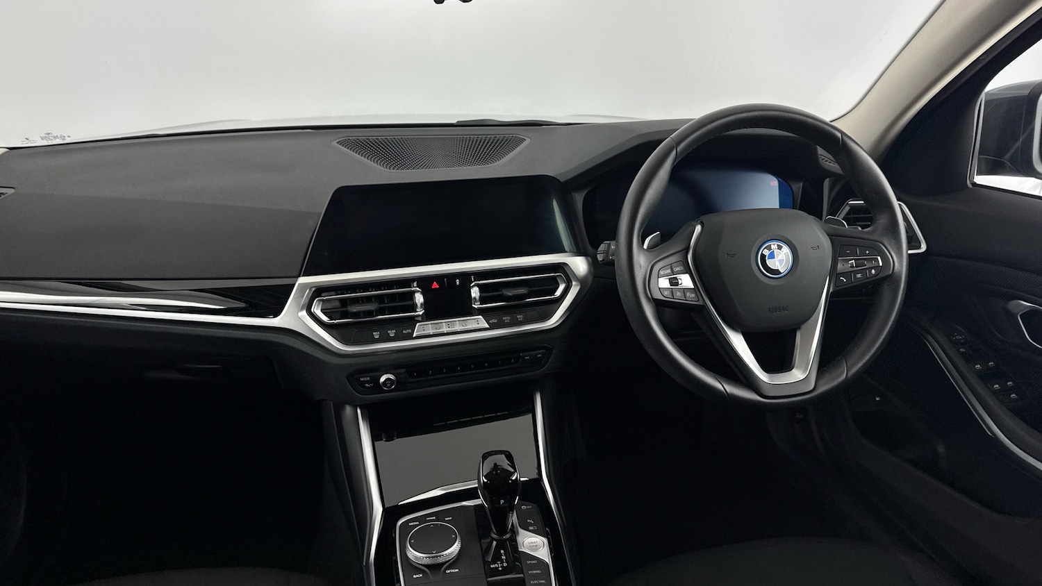 Used BMW 3 Series 2022 for sale - 76037379: Photo 11