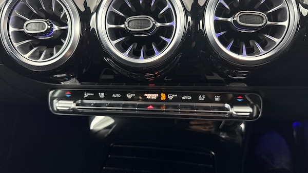 Used Mercedes-Benz CLA 2023 for sale - 76219117: Photo 53