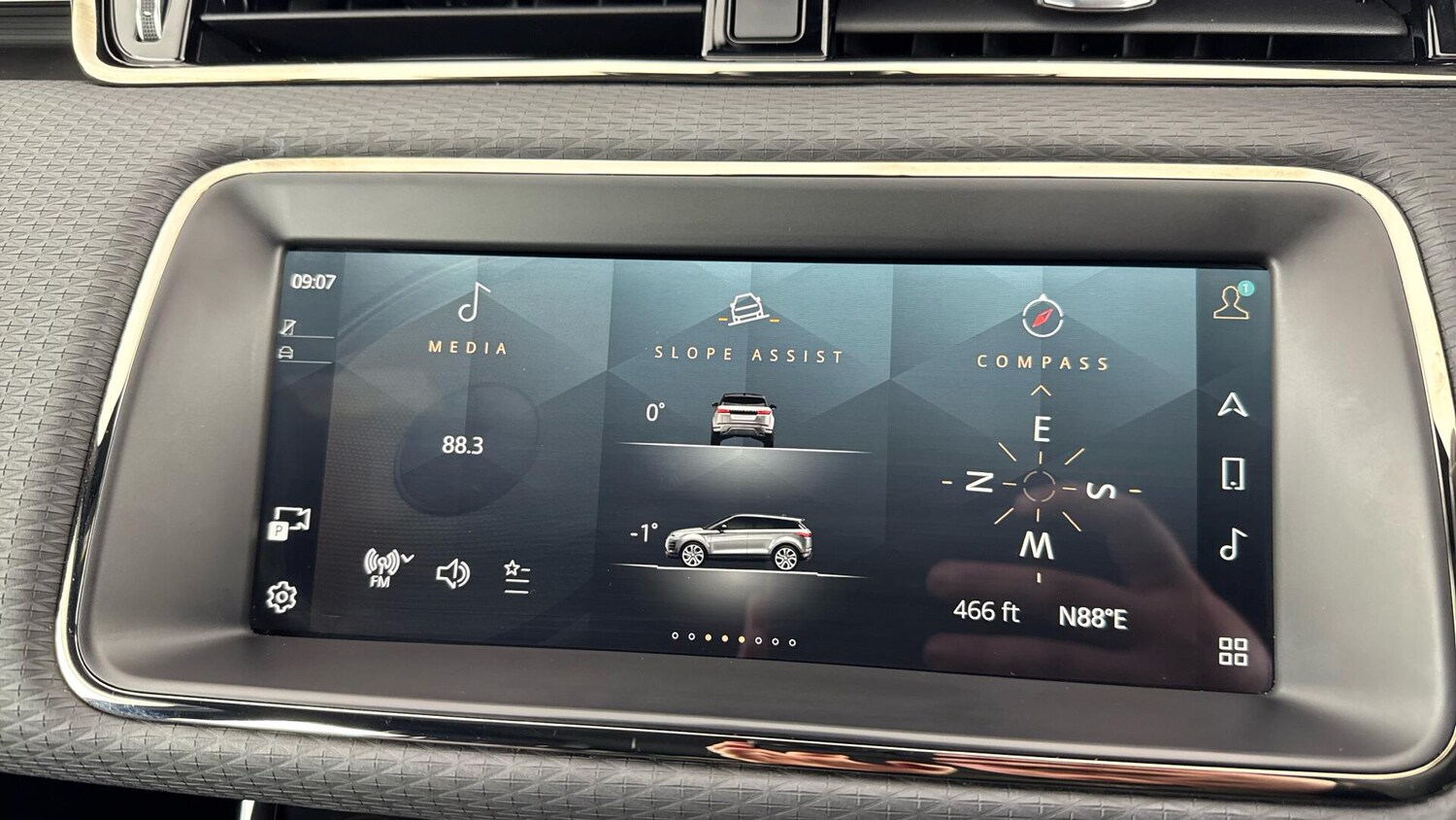 Used Land Rover Range Rover Evoque 2023 for sale - 78185443: Photo 12