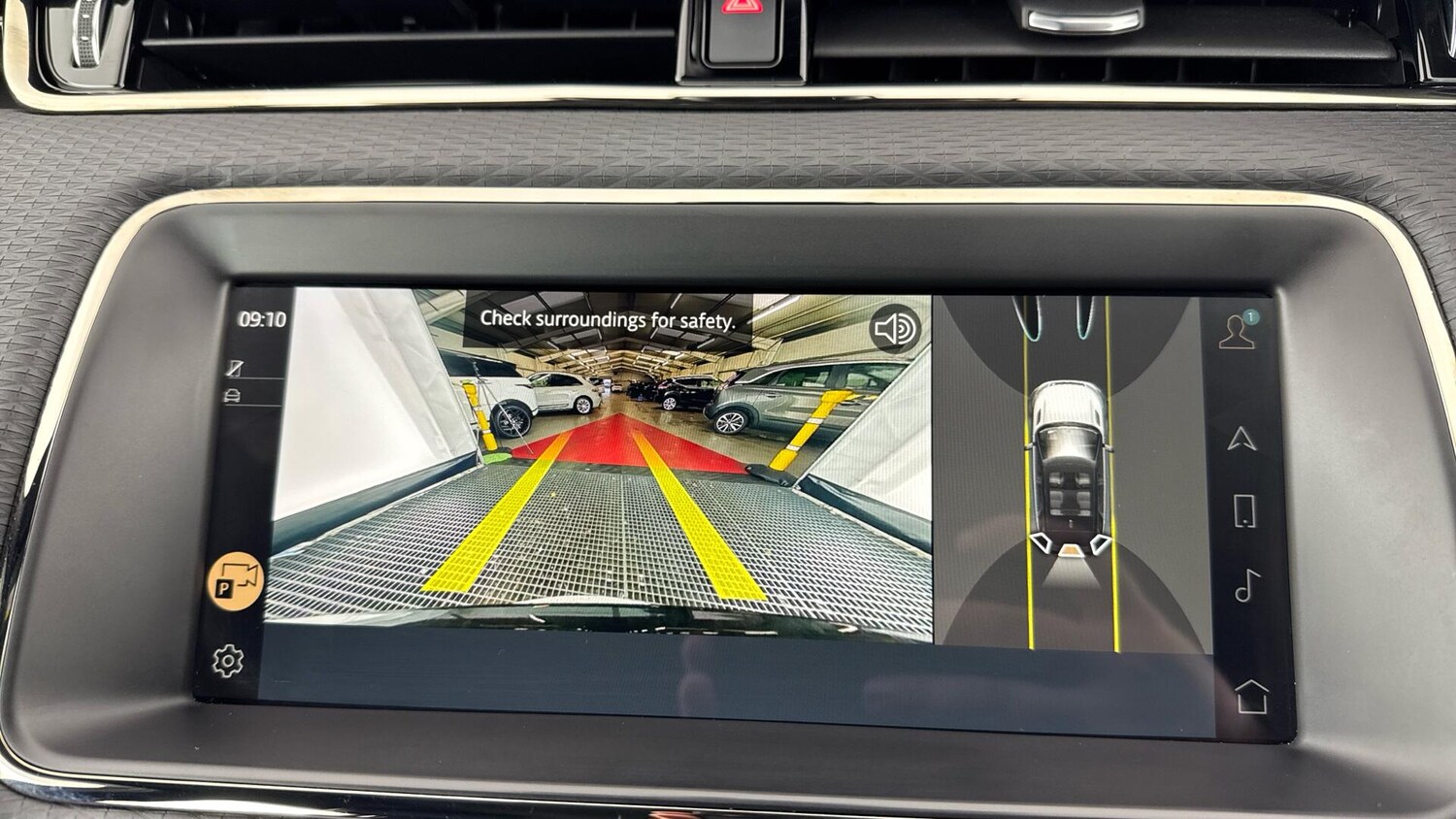 Used Land Rover Range Rover Evoque 2023 for sale - 78185443: Photo 32