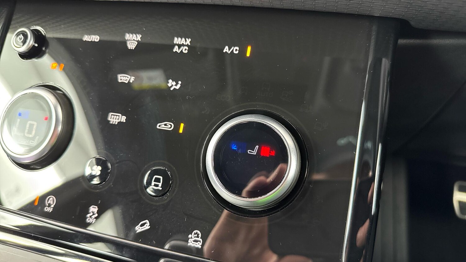 Used Land Rover Range Rover Evoque 2023 for sale - 78185443: Photo 33