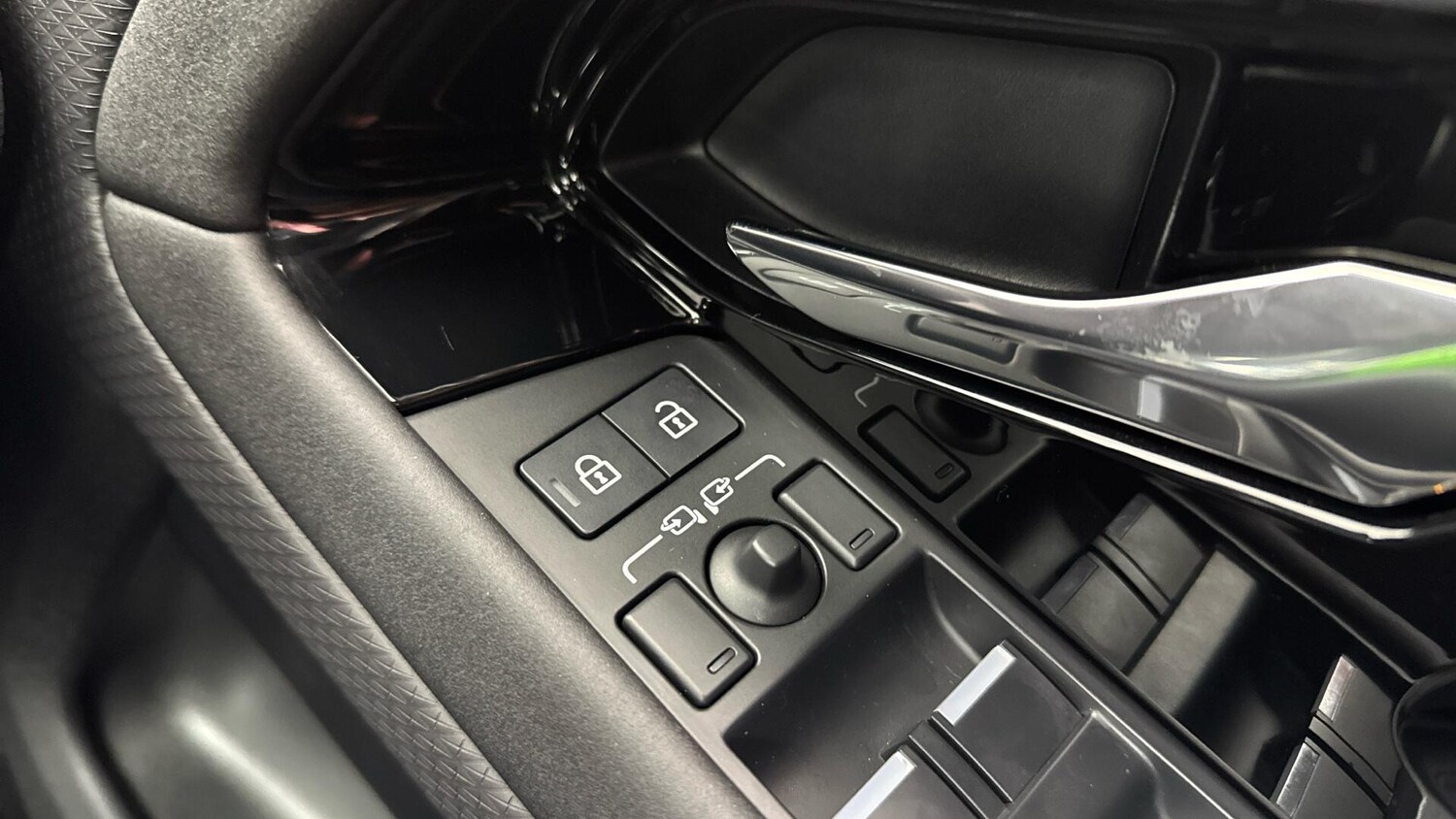 Used Land Rover Range Rover Evoque 2023 for sale - 78185443: Photo 38