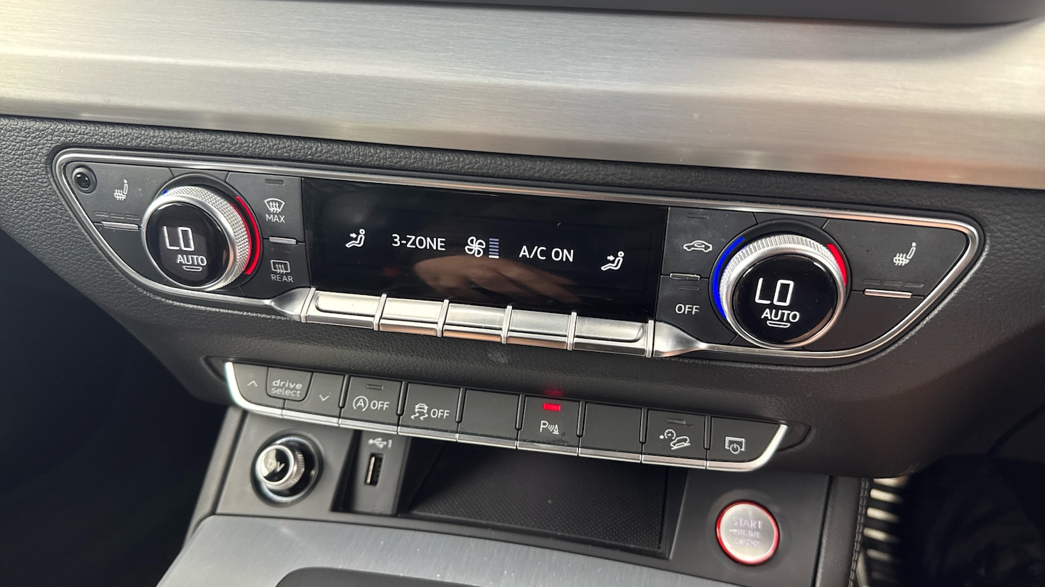 Used Audi Q5 2018 for sale - 76115631: Photo 55