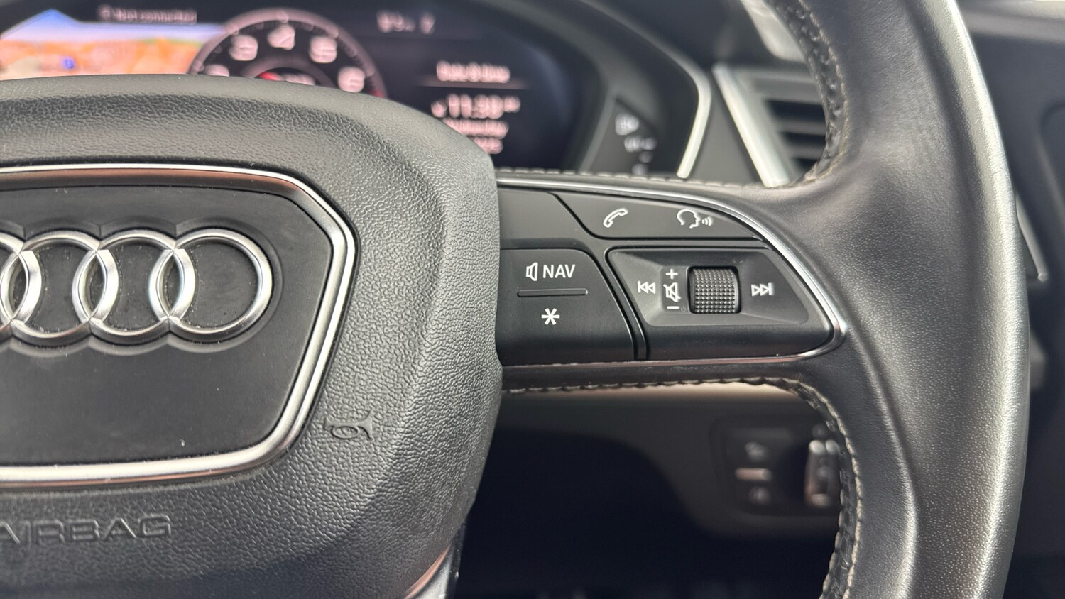 Used Audi Q5 2018 for sale - 76115631: Photo 58