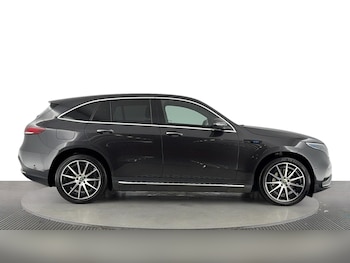 Used Mercedes-Benz EQC 2021 for sale - 75568923: Photo