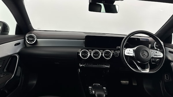 Used Mercedes-Benz CLA 2023 for sale - 75958511: Photo 11