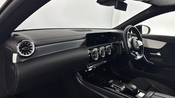 Used Mercedes-Benz CLA 2023 for sale - 75958511: Photo 45