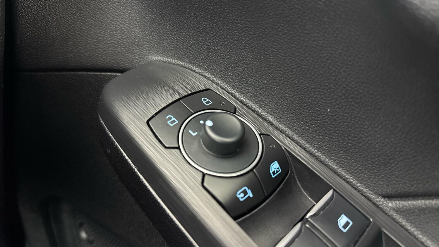 Used Ford Kuga 2023 for sale - 77993406: Photo 30