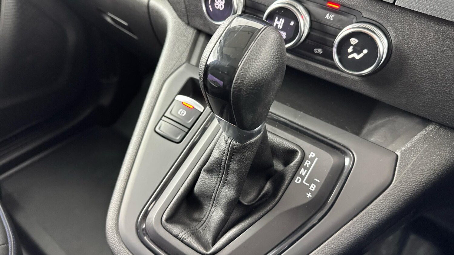 Used Nissan Other 2024 for sale - 77267178: Photo 17