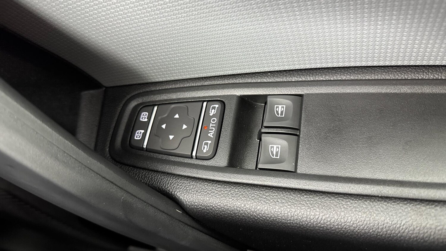 Used Nissan Other 2024 for sale - 77267178: Photo 20