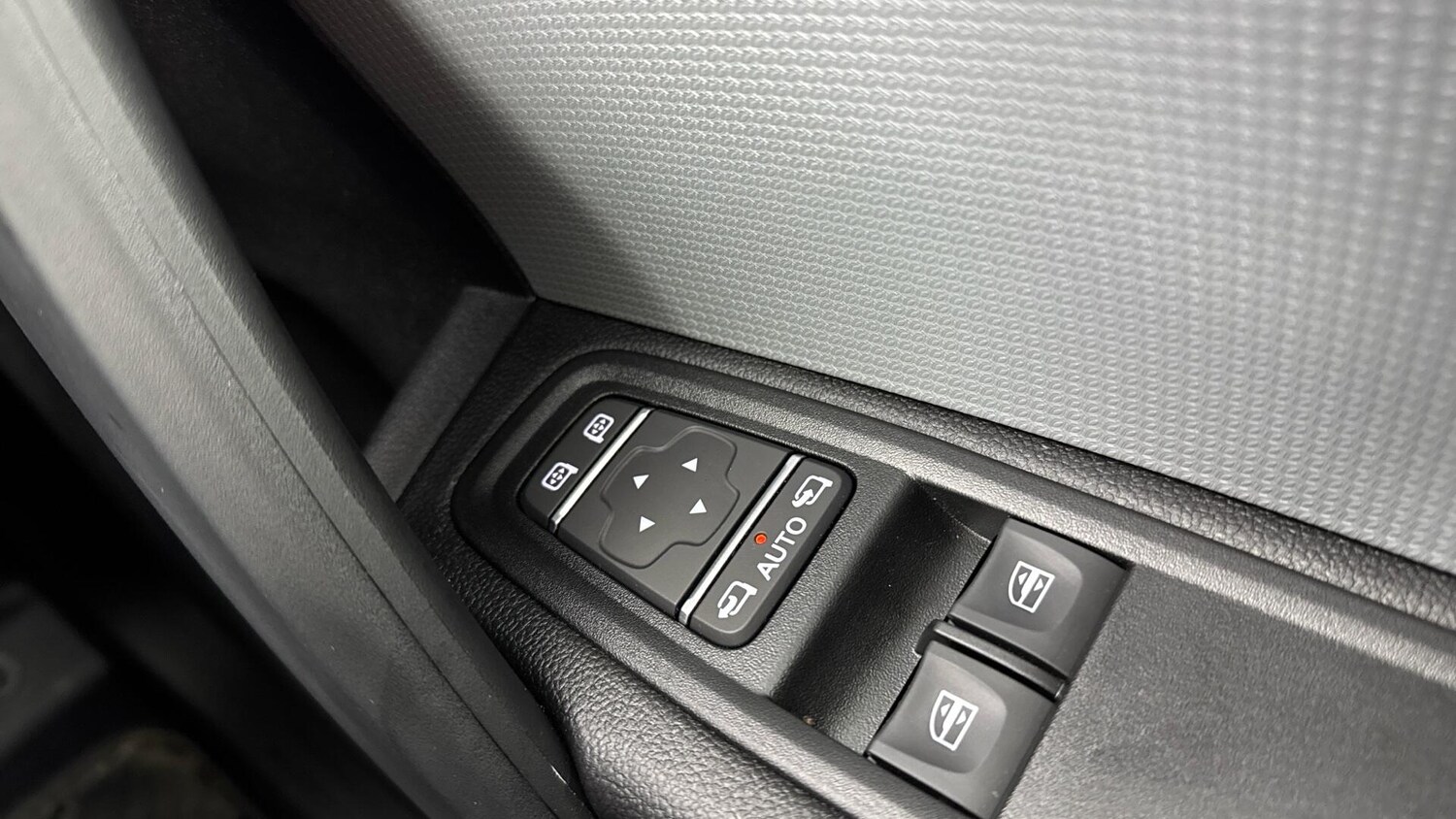 Used Nissan Other 2024 for sale - 77267178: Photo 28