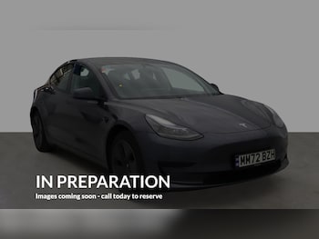 Tesla - Model 3