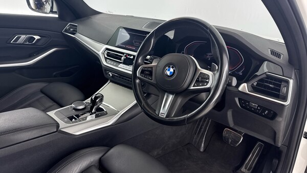 Used BMW 3 Series 2022 for sale - 75650127: Photo 44