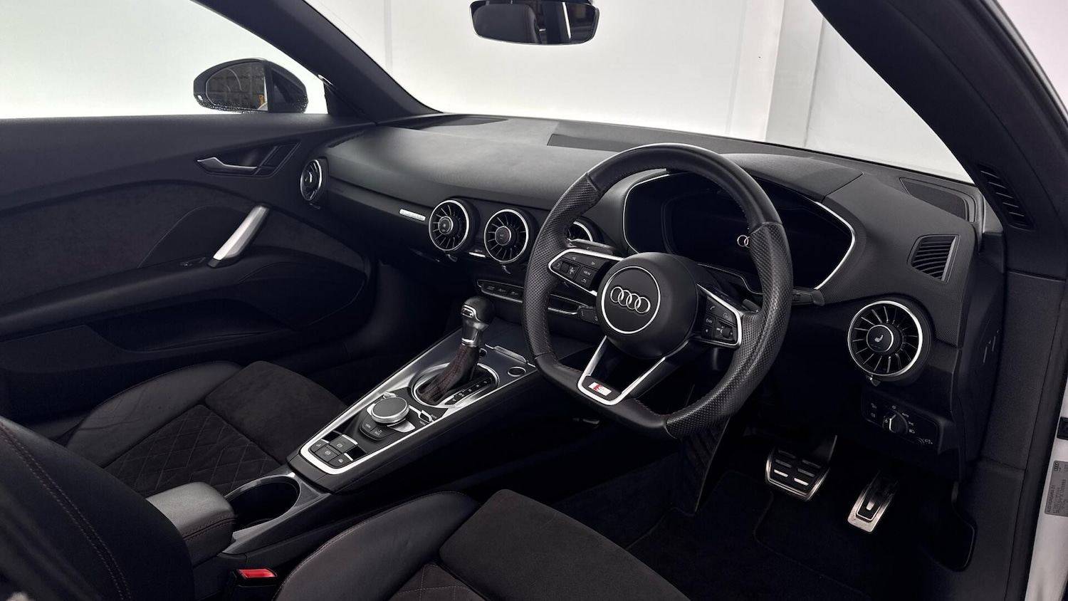 Used Audi TT 2019 for sale - 78157047: Photo 17