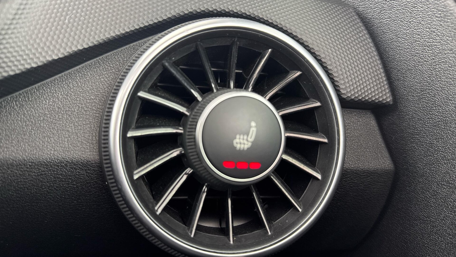 Used Audi TT 2019 for sale - 78157047: Photo 30