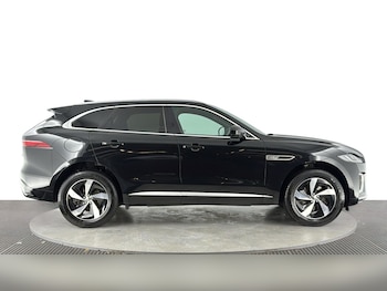 Used Jaguar F-Pace 2024 for sale - 79018736: Photo