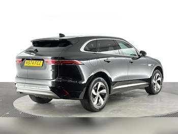 Used Jaguar F-Pace 2024 for sale - 79018736: Photo