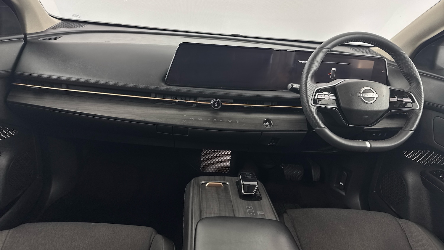 Used Nissan ARIYA 2022 for sale - 75984114: Photo 46