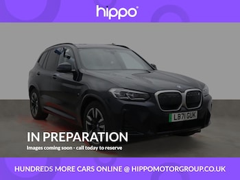 2022 (71) - 210kW M Sport 80kWh 5dr Auto