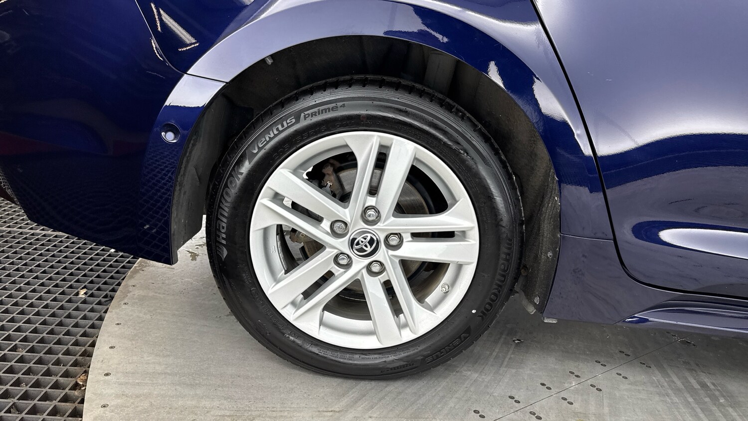 Used Toyota Corolla 2021 for sale - 76040383: Photo 60
