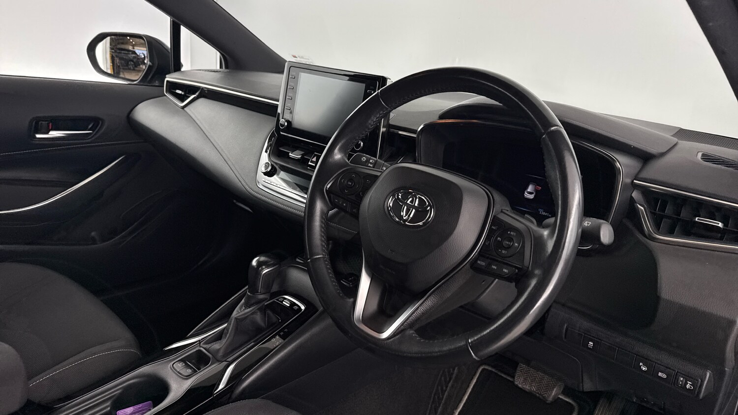 Used Toyota Corolla 2021 for sale - 76040383: Photo 9