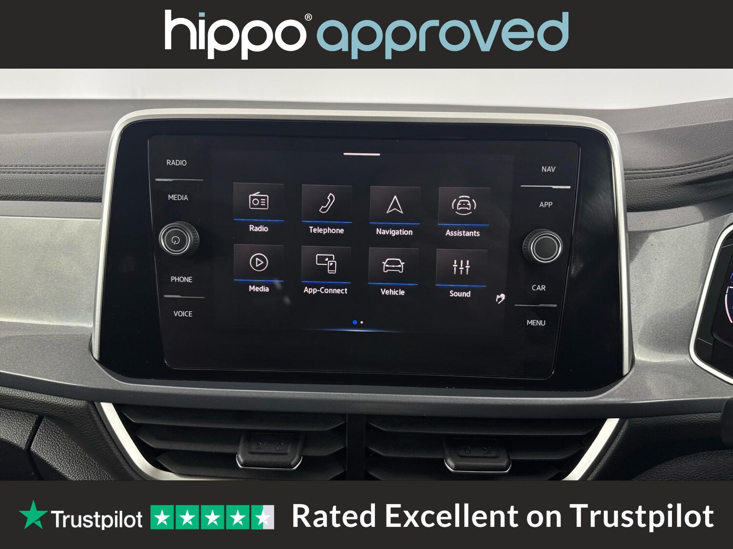 Used Volkswagen T-Roc 2024 for sale - 76657913: Photo 17