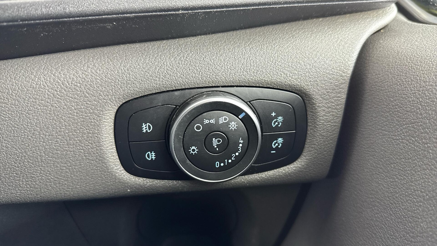 Used Ford Transit Custom 2020 for sale - 78019124: Photo 24