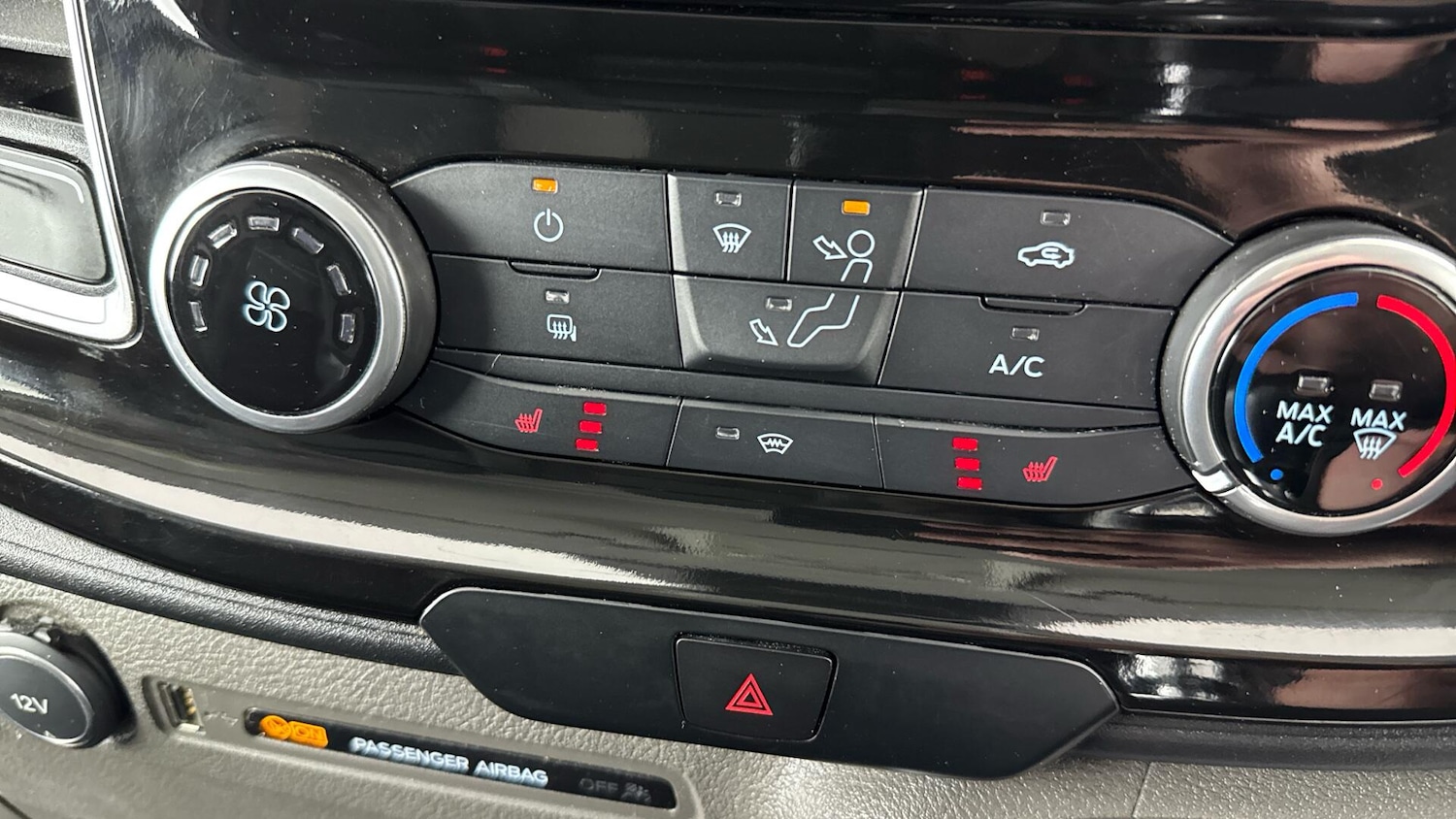 Used Ford Transit Custom 2020 for sale - 78019124: Photo 28