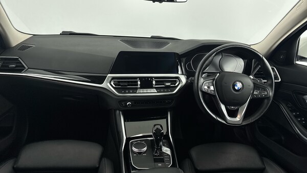 Used BMW 3 Series 2021 for sale - 76040330: Photo 11