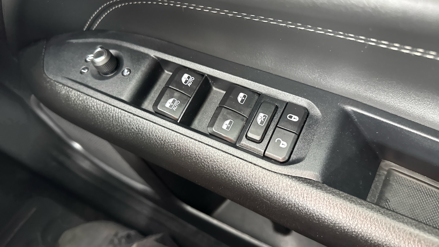 Used Jeep Compass 2023 for sale - 76115635: Photo 22