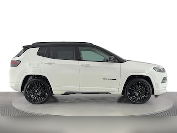 Used Jeep Compass 2023 for sale - 76115635: Photo