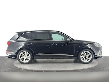 Used Audi Q7 2023 for sale - 79268760: Photo